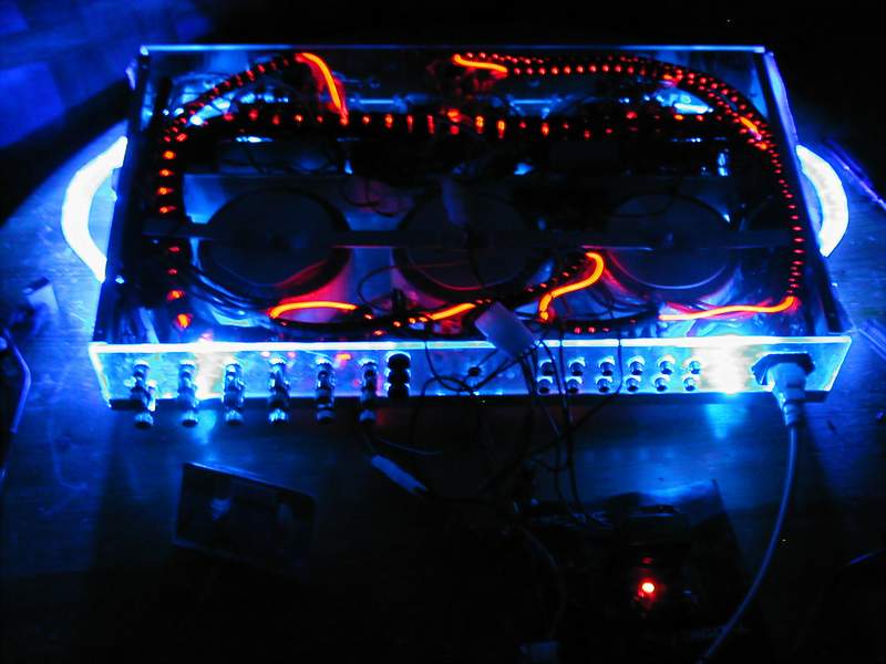 http://myhtpc.chez-alice.fr/htpc_img/amp25.JPG