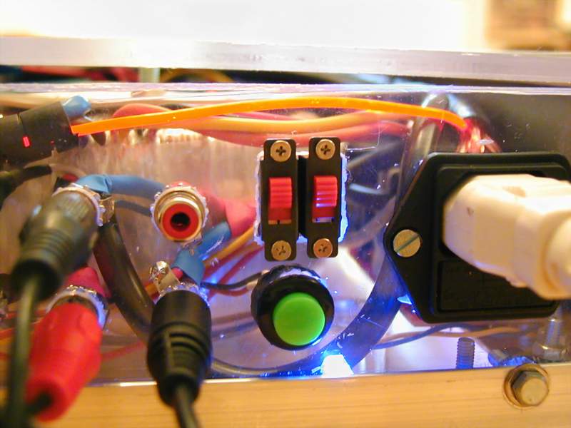 http://myhtpc.chez-alice.fr/htpc_img/amp29.JPG