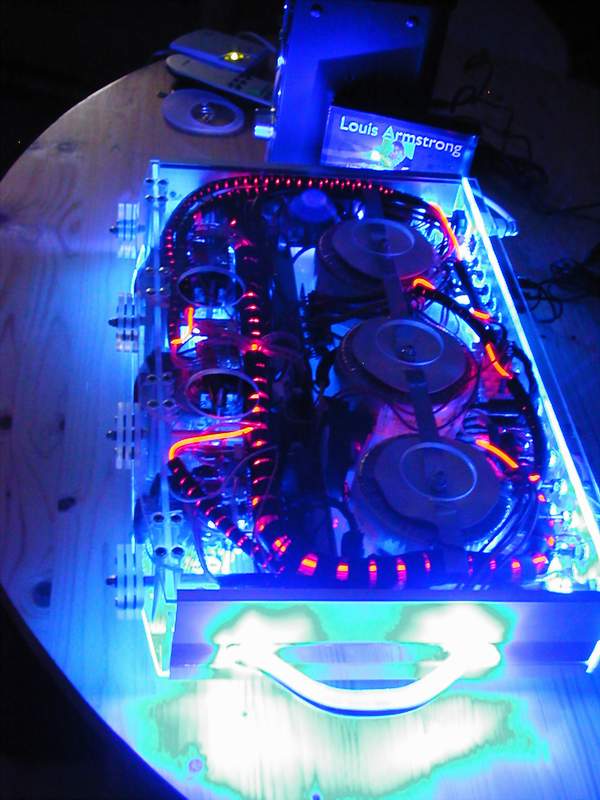 http://myhtpc.chez-alice.fr/htpc_img/amp38.JPG