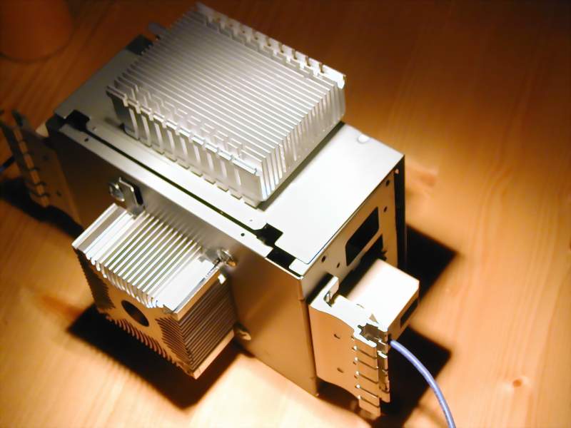 http://myhtpc.chez-alice.fr/htpc_img/box0.JPG