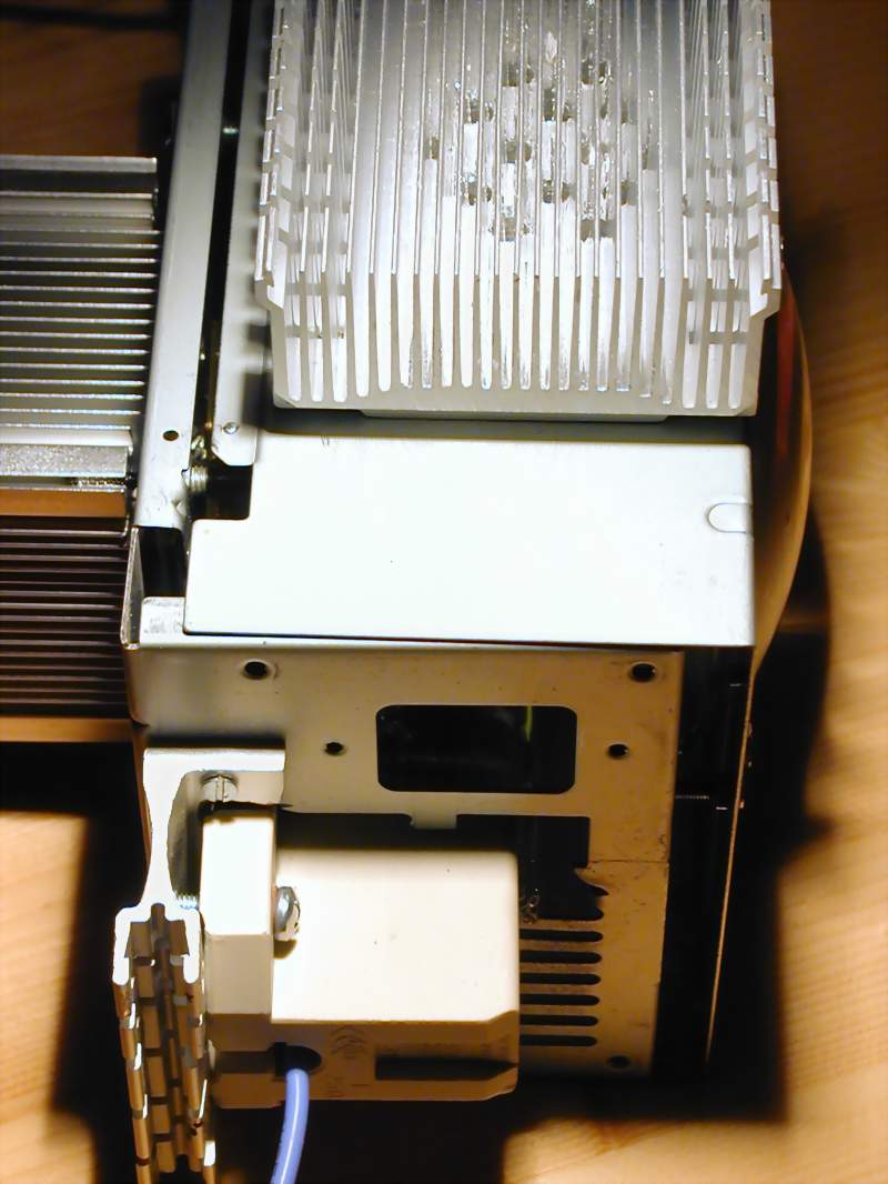 http://myhtpc.chez-alice.fr/htpc_img/box2.JPG