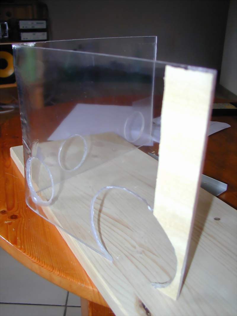 http://myhtpc.chez-alice.fr/htpc_img/placage1.JPG