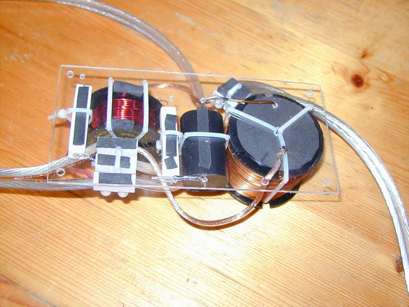 http://myhtpc.chez-alice.fr/htpc_img/surround12.JPG
