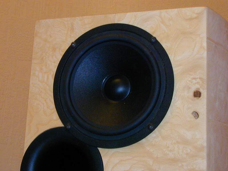 http://myhtpc.chez-alice.fr/htpc_img/surround32.JPG